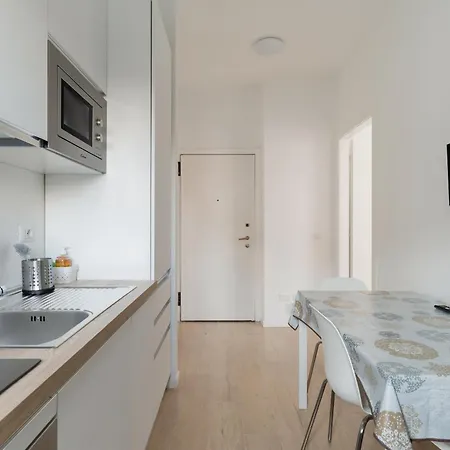 Apartmán Guesthost - Cozy Flat Forlanini Repetti Mm4